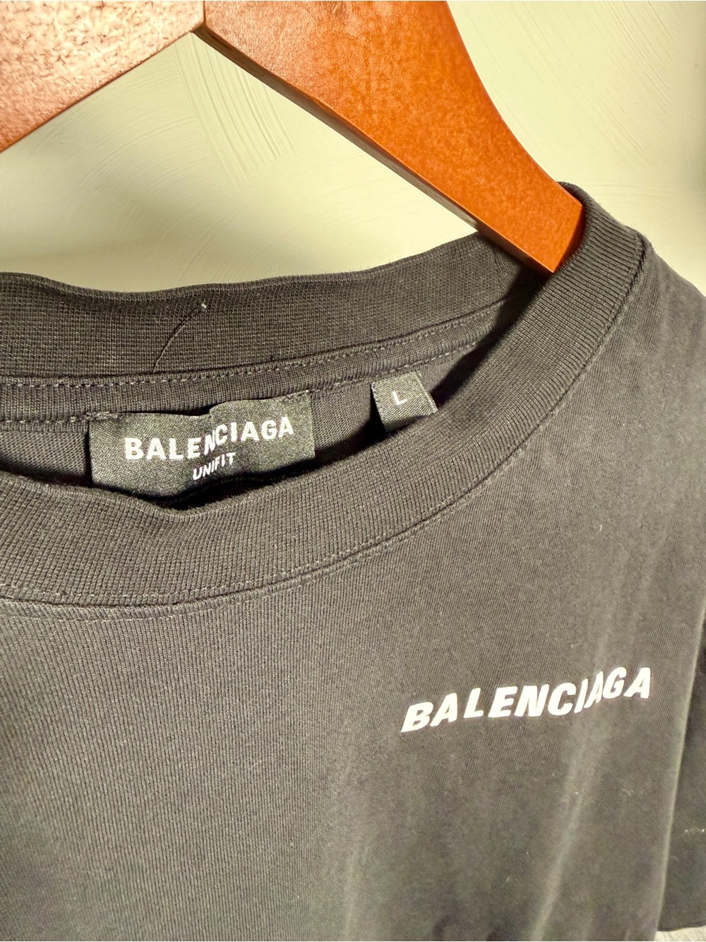 Balenciaga Black T-Shirt with White Back Logo Large - Picture 3 of 7